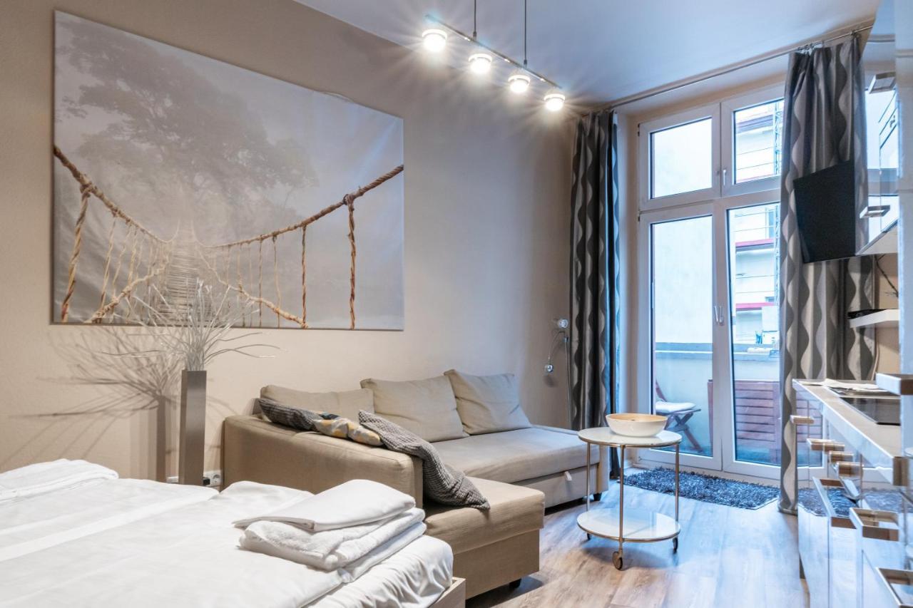 Upmarket Studio With Balcony In Friedrichshain Apartment Берлин Екстериор снимка